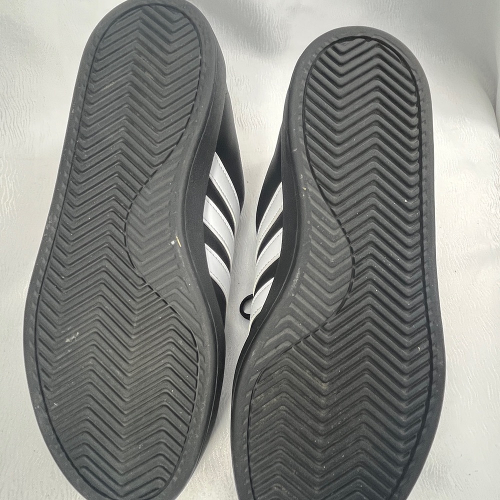 ADIDAS Grand Court 2.0 - Picture 12 of 16